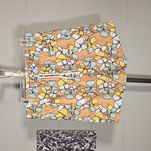 Floral print swim trunks - Picture 1 of 5